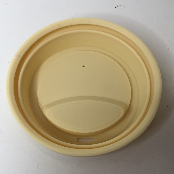 Temptations Cream Colored Polka Dot Ceramic 12 oz Travel Mug - Picture 3 of 4